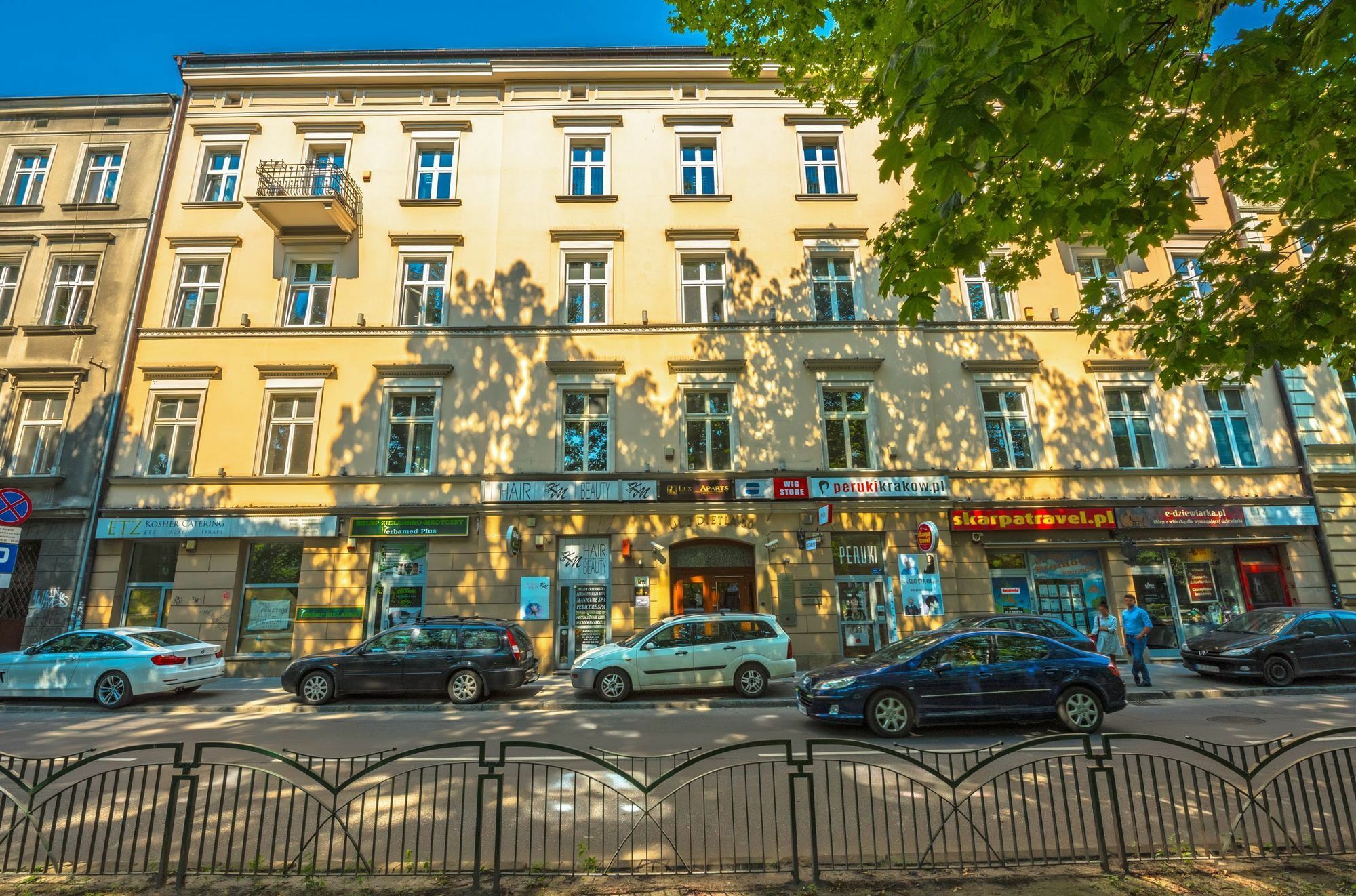Luxaparts Красков Екстериор снимка